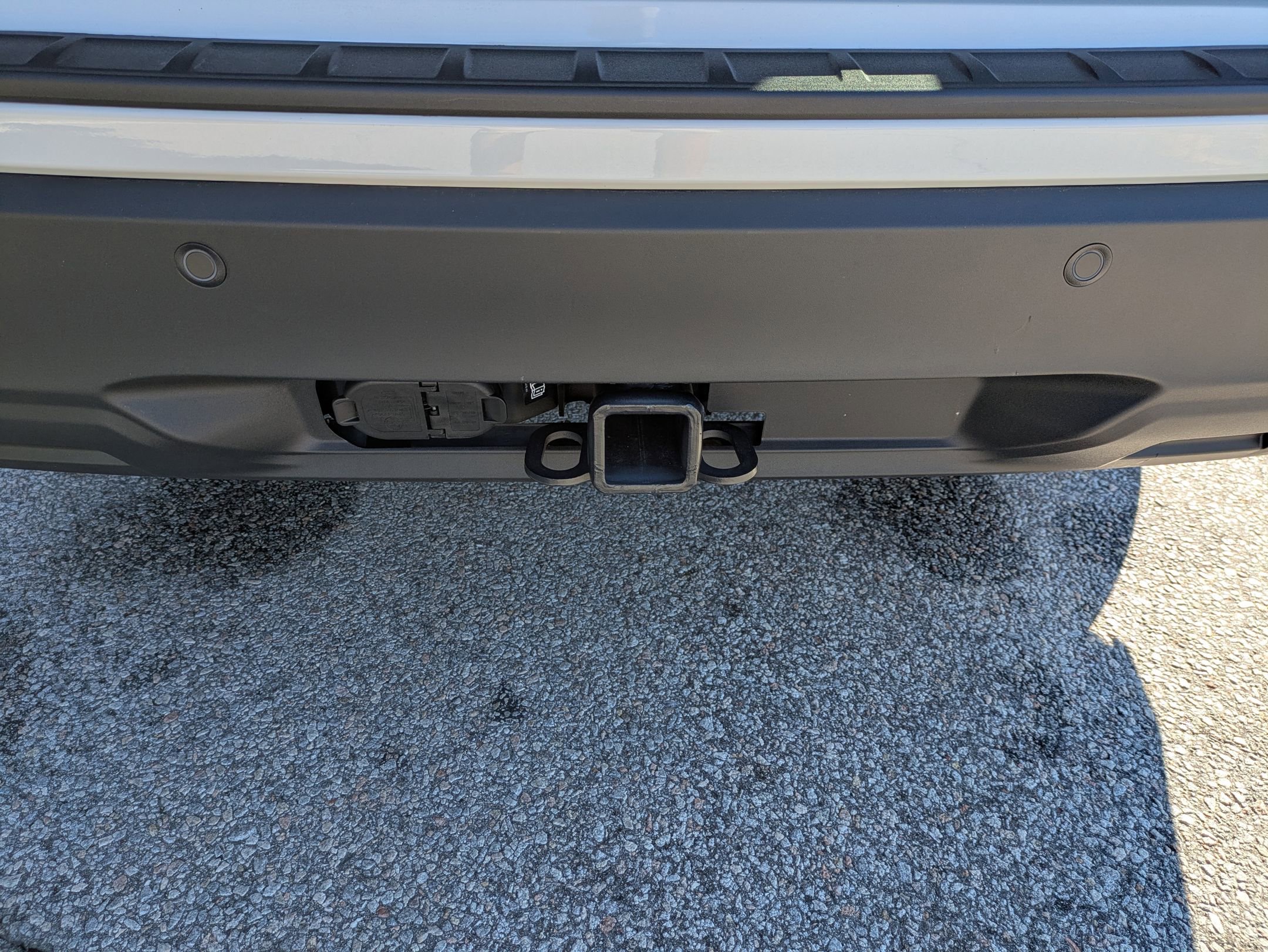 Certified 2025 Ford Explorer Active image 34