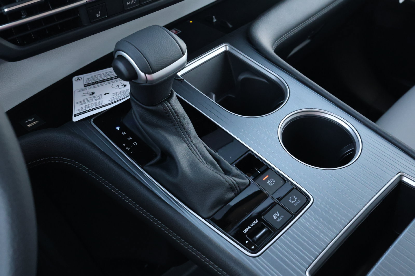 New 2026 Toyota Sienna XLE FWD image 23