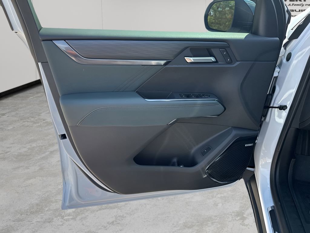 New 2026 GMC Acadia AT4 w/ Super Cruise Package image 38