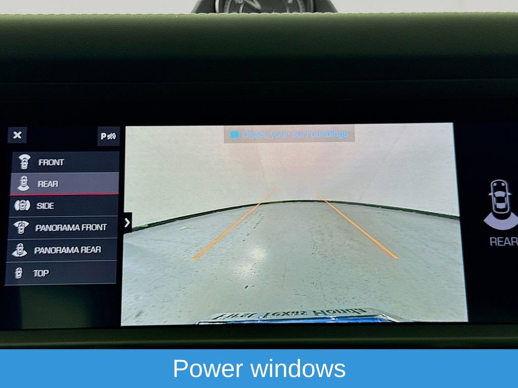 Used 2024 Porsche Macan image 17