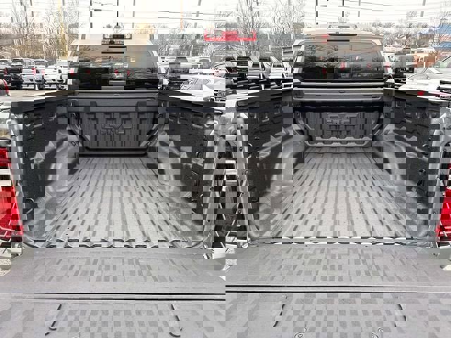 New 2026 GMC Canyon Elevation w/ Convenience Package image 10