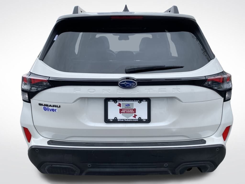 Certified 2025 Subaru Forester Limited image 15