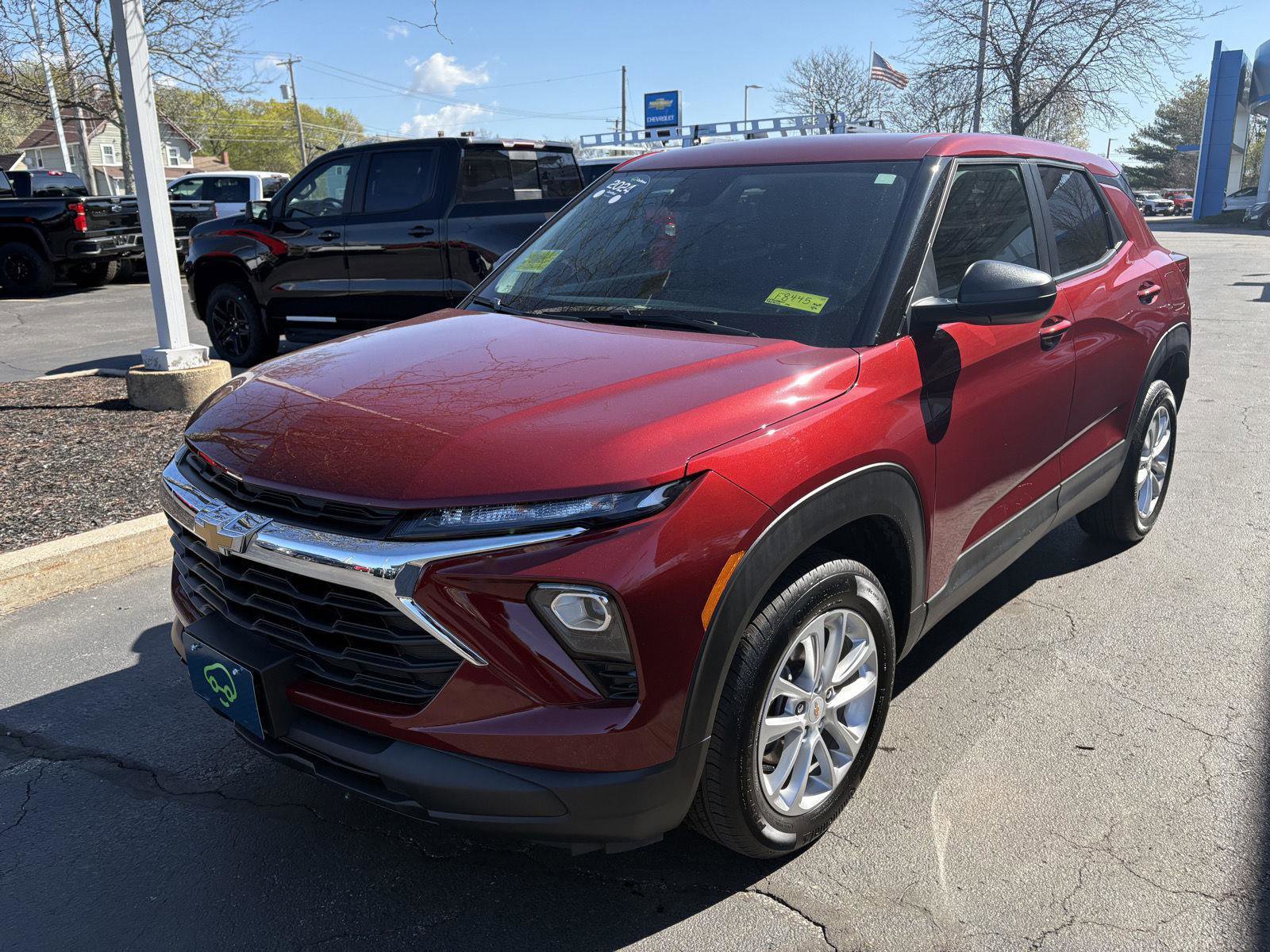 Certified 2024 Chevrolet TrailBlazer LS w/ LS Convenience Package AWD/4WD image 2