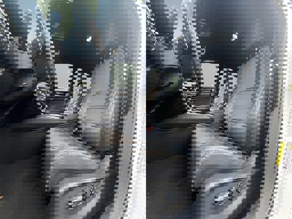 Used 2019 Honda Accord Sport image 10