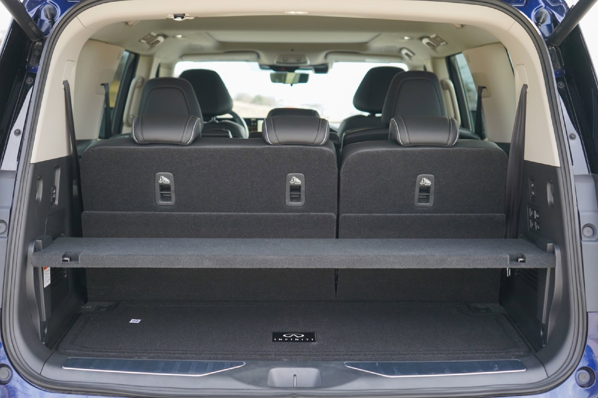 Used 2025 INFINITI QX80 Sensory w/ Exterior Package AWD/4WD image 26