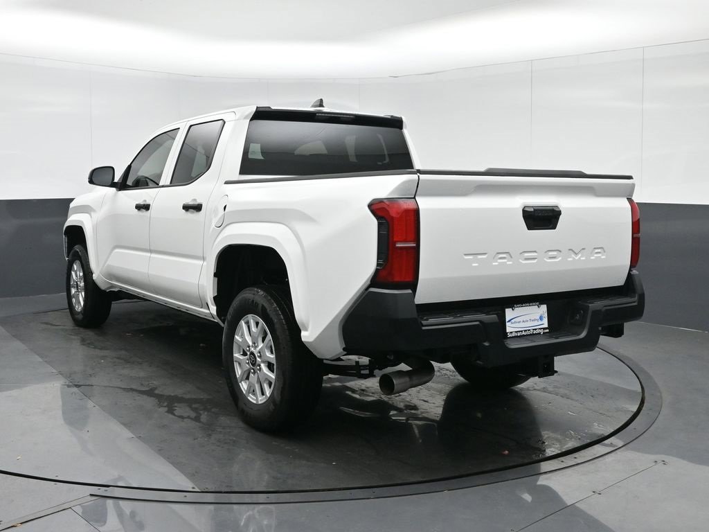 Used 2025 Toyota Tacoma SR image 5