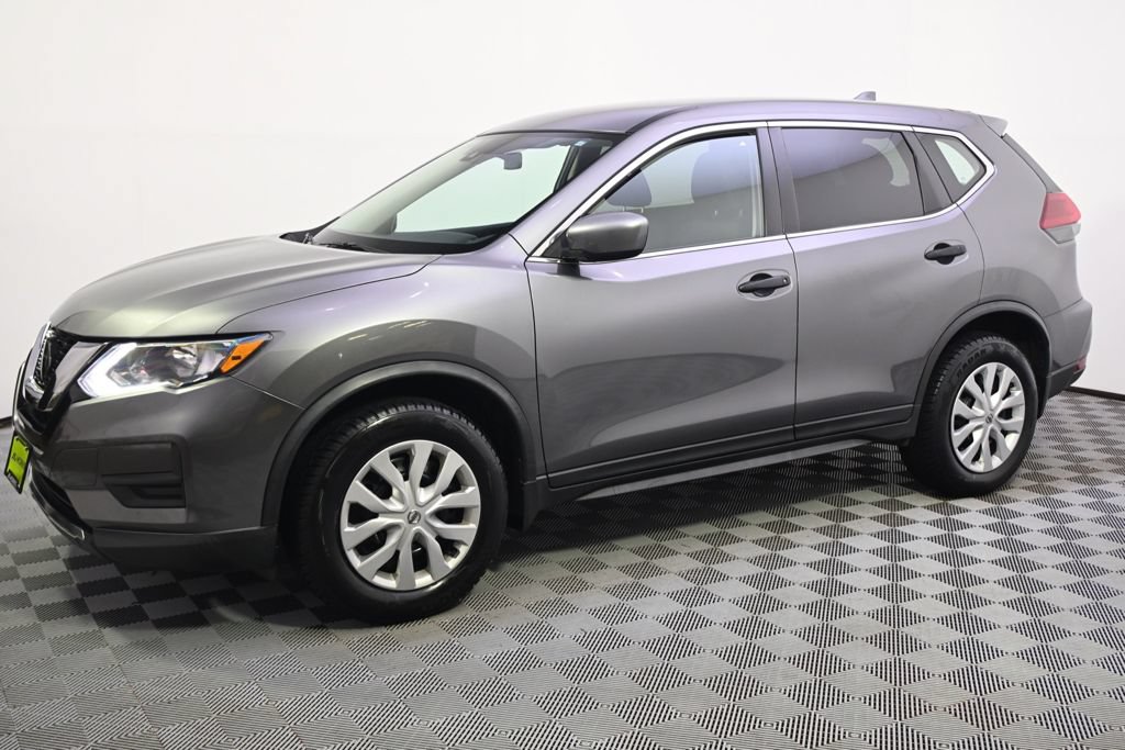 Used 2019 Nissan Rogue S AWD/4WD image 2