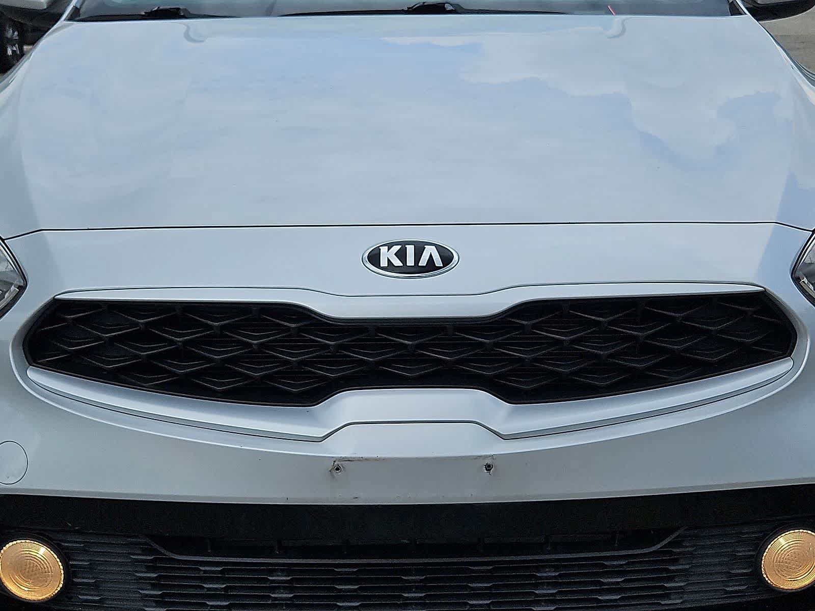 Used 2020 Kia Forte LXS FWD image 32