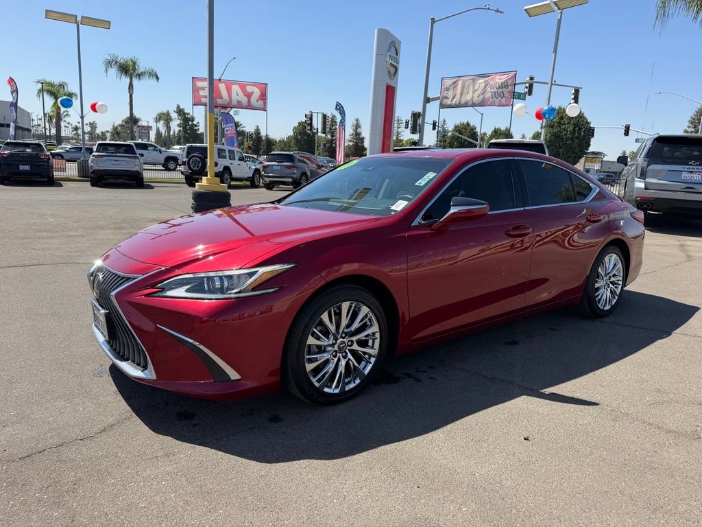 Used 2019 Lexus ES 350 w/ Premium Package FWD image 3