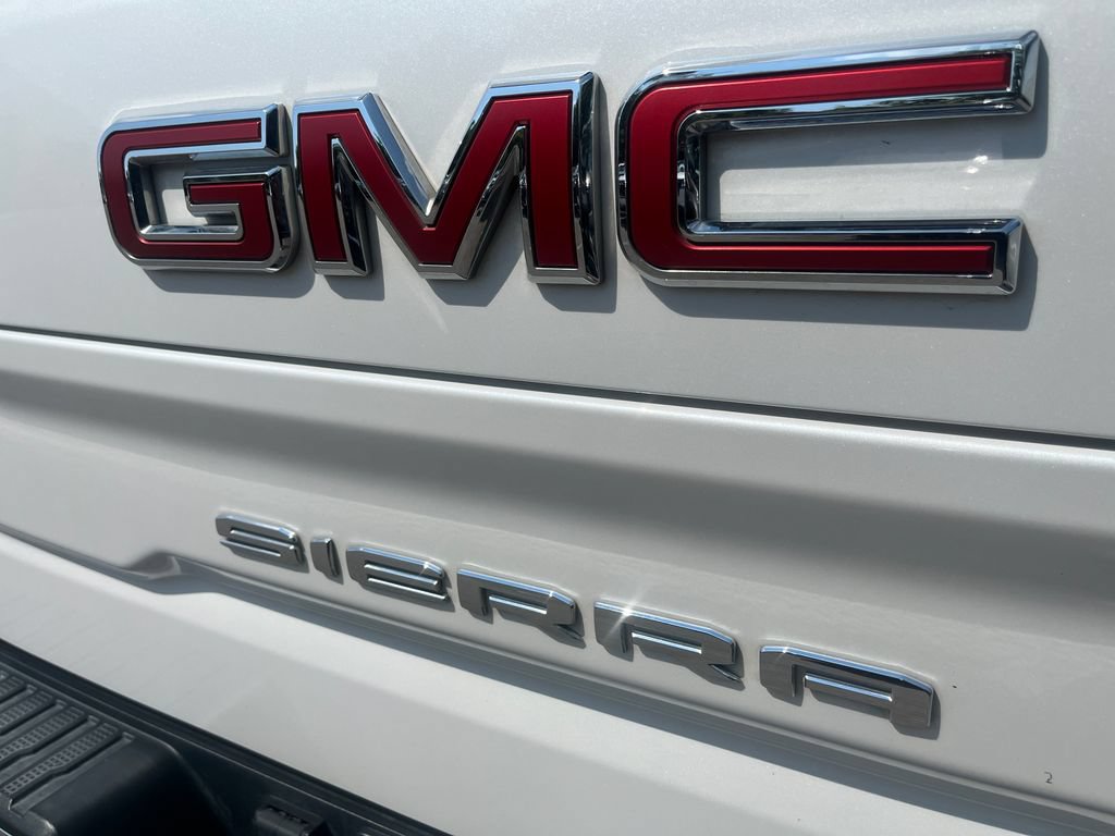Used 2022 GMC Sierra 1500 SLT AWD/4WD image 44