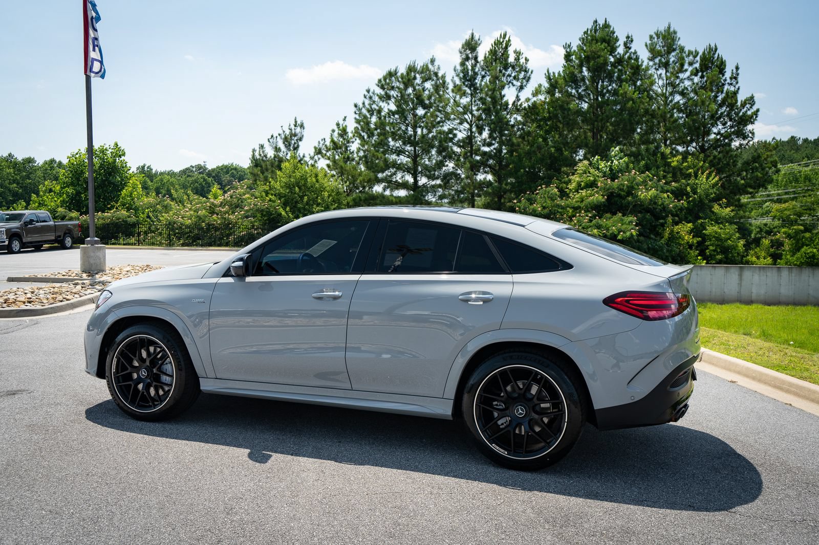Used 2026 Mercedes-Benz GLE 53 AMG 4MATIC Coupe image 16