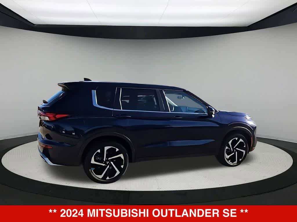 Used 2024 Mitsubishi Outlander SE FWD image 8