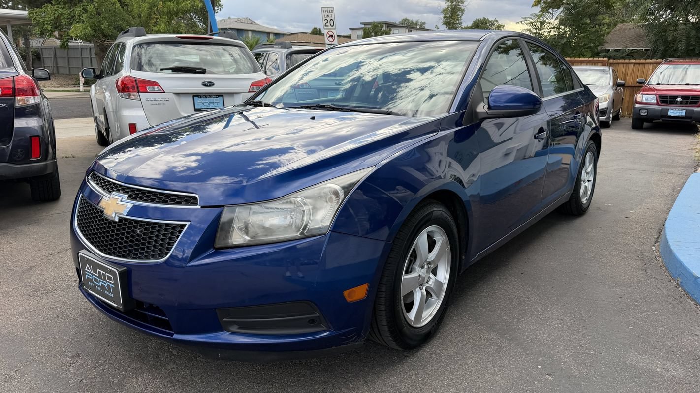 Used 2012 Chevrolet Cruze LT FWD image 5