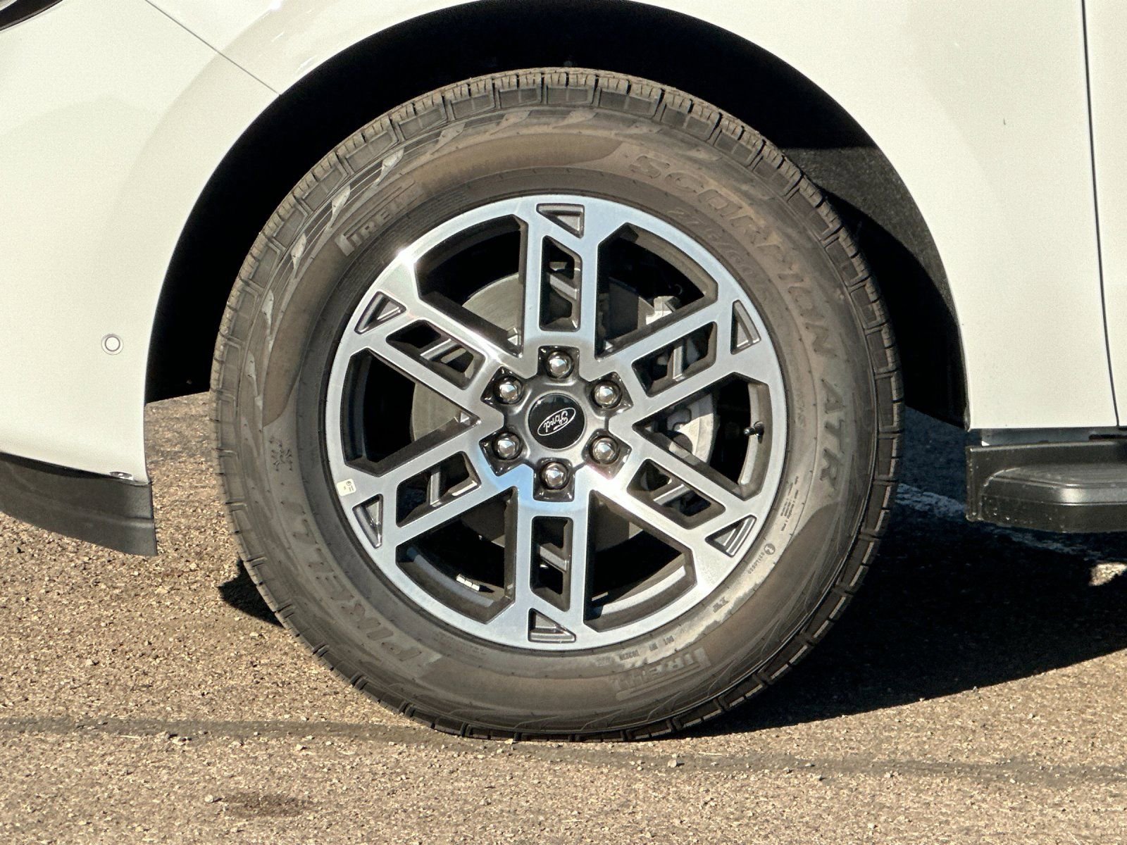 New 2025 Ford Expedition Active image 35