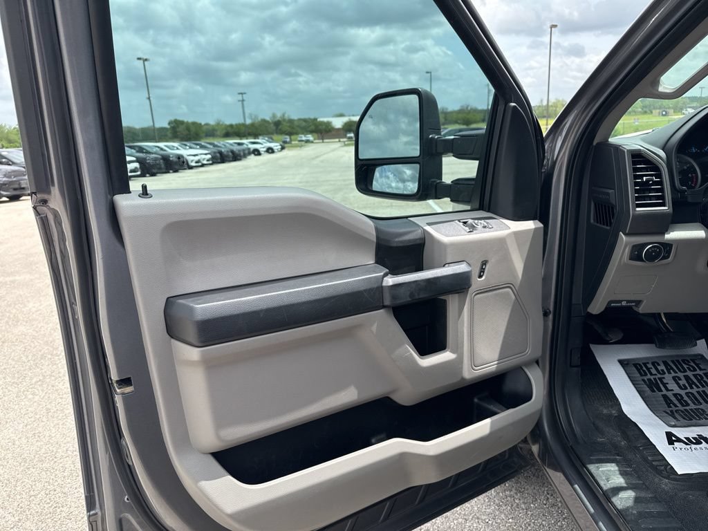 Used 2021 Ford F350 XL w/ Power Equipment Group RWD image 16