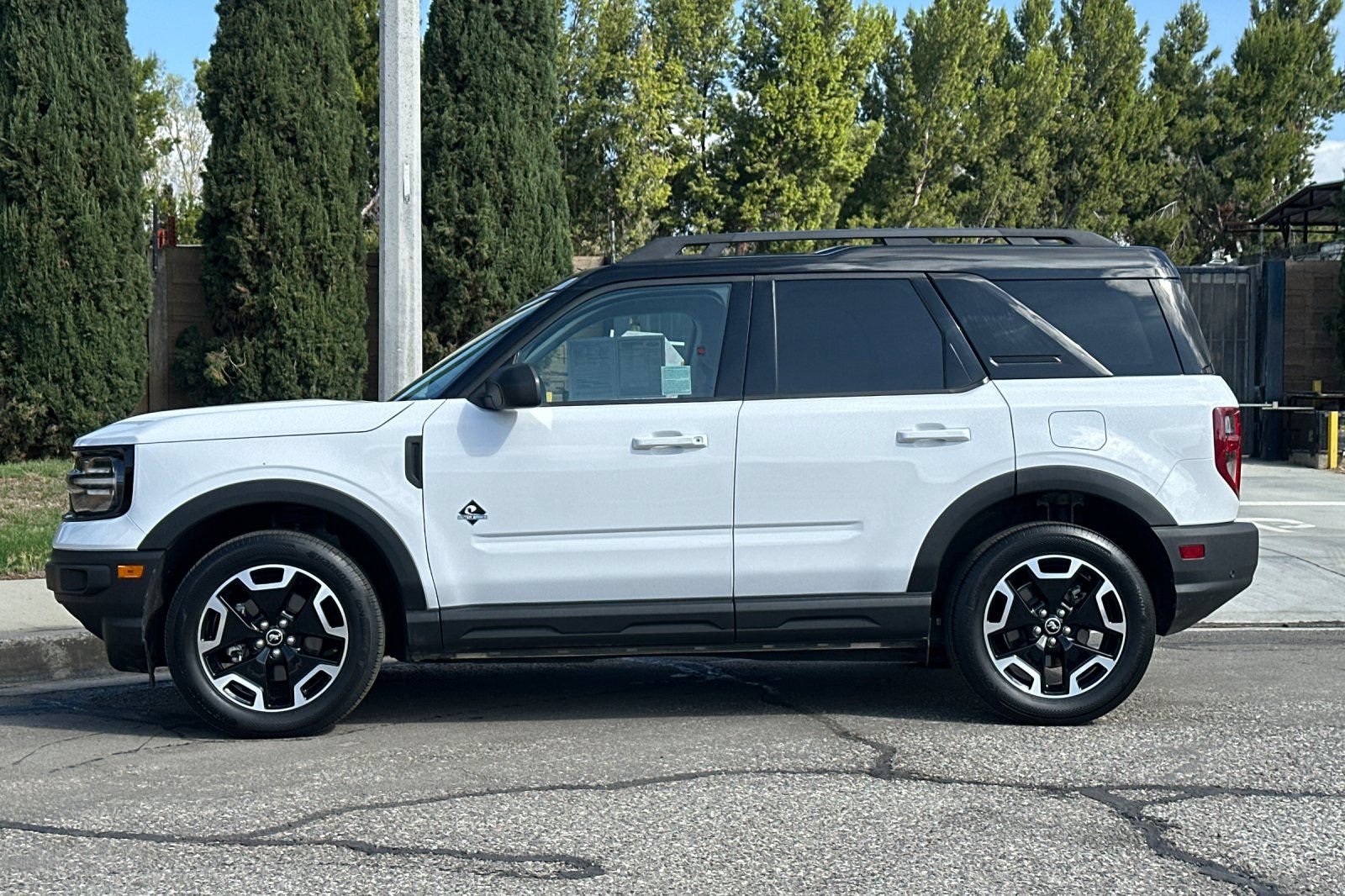 Used 2024 Ford Bronco Sport Outer Banks w/ Tech Package AWD/4WD image 7