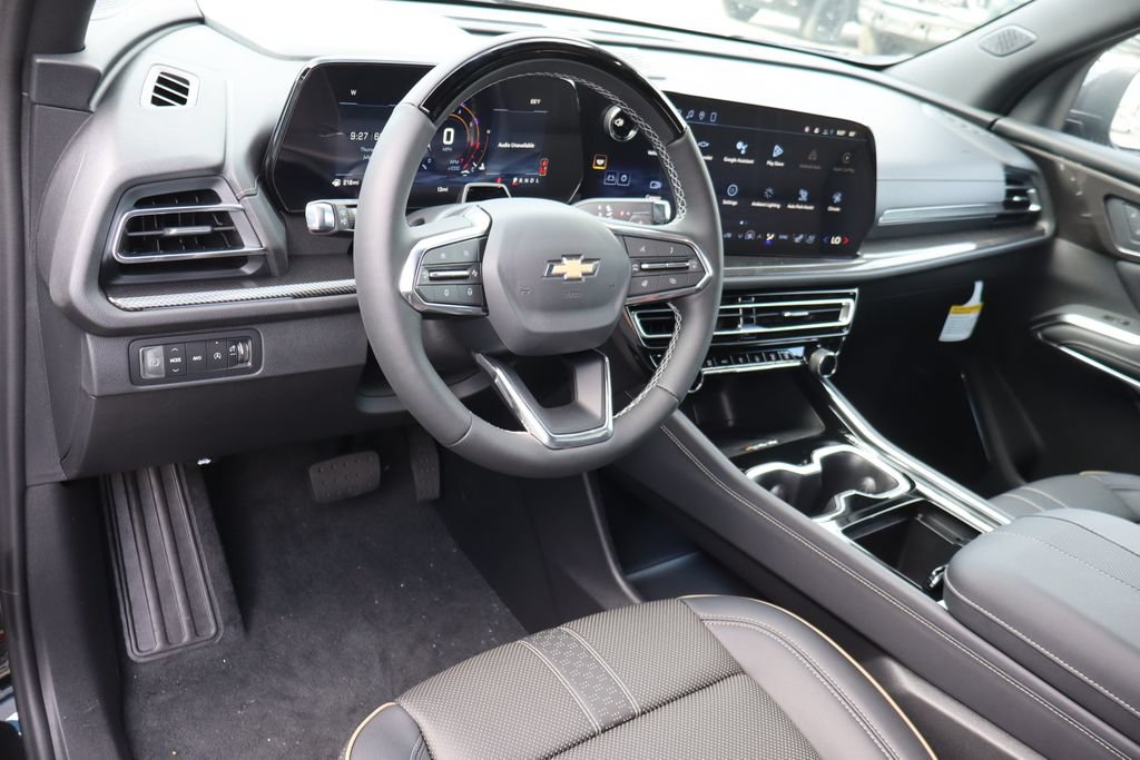 New 2026 Chevrolet Traverse High Country w/ LPO, Floor Liner Package AWD/4WD image 6