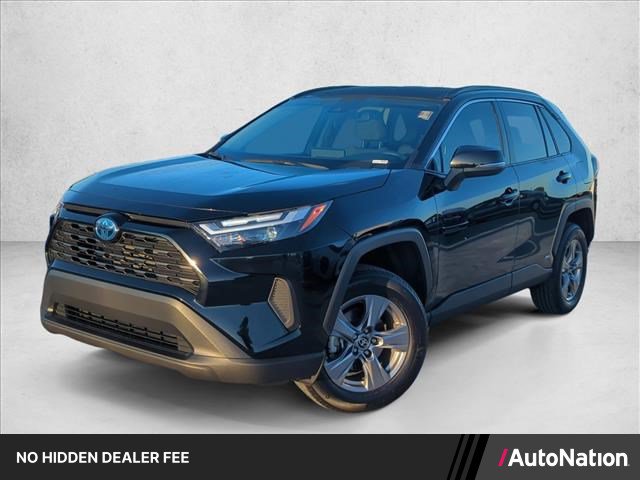 Certified 2024 Toyota RAV4 LE AWD/4WD image 1