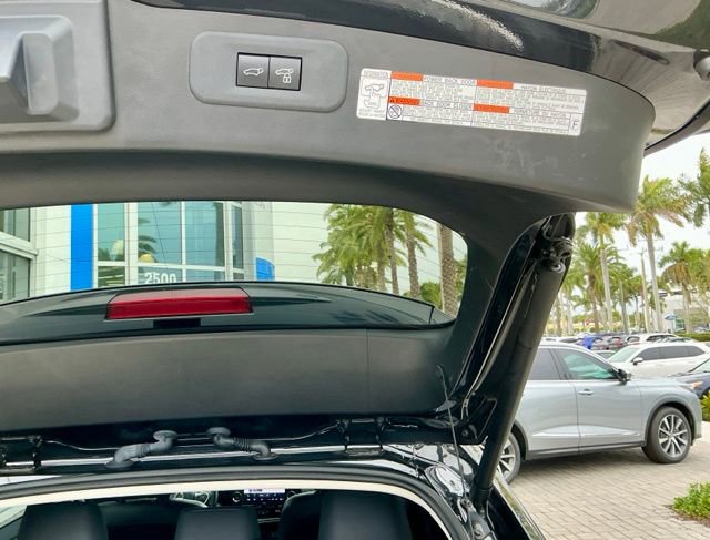 Used 2023 Lexus NX 250 FWD w/ Towing Package (2000 Lbs) image 11