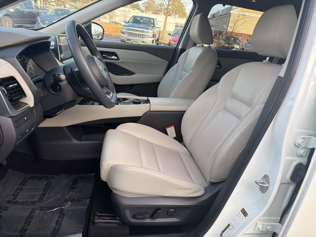 Used 2021 Nissan Rogue SL image 14