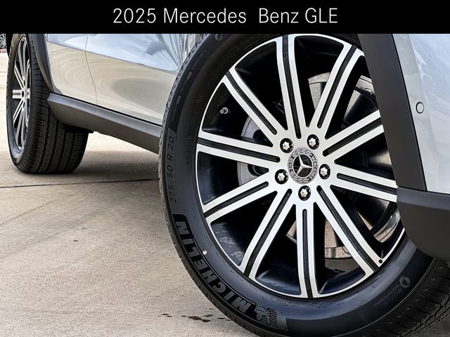 Used 2025 Mercedes-Benz GLE 350 4MATIC image 2