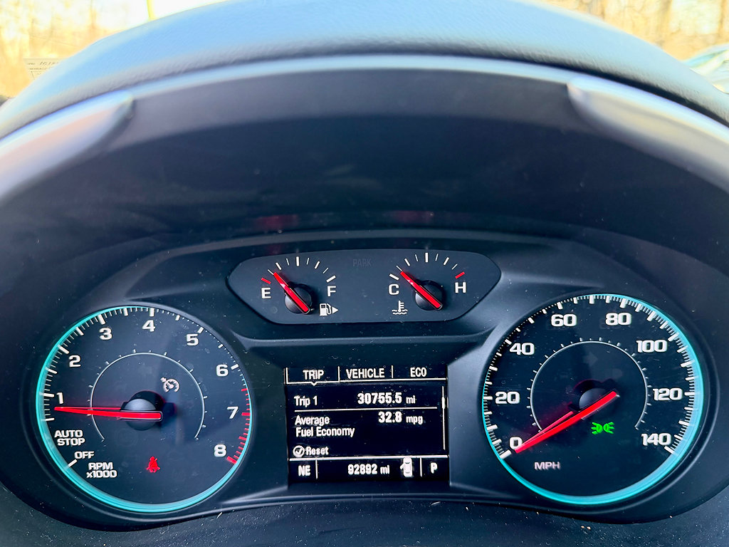 Used 2021 Chevrolet Malibu LS FWD image 12