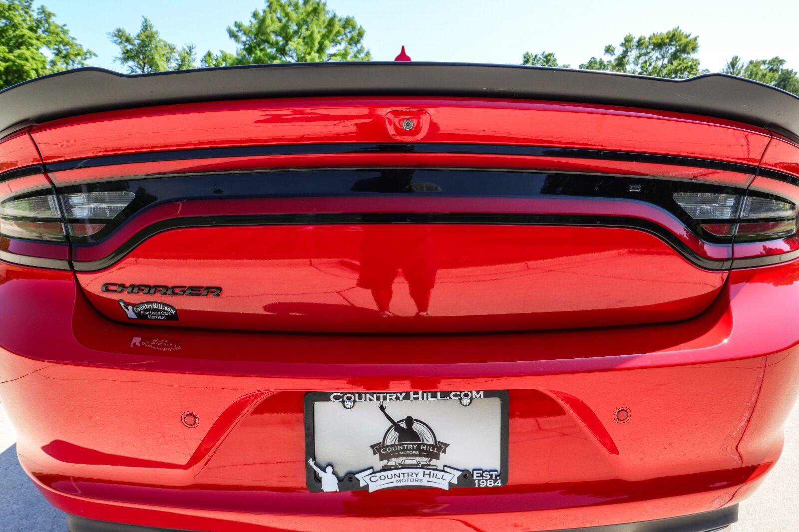 Used 2018 Dodge Charger SXT Plus w/ Blacktop Package RWD image 34