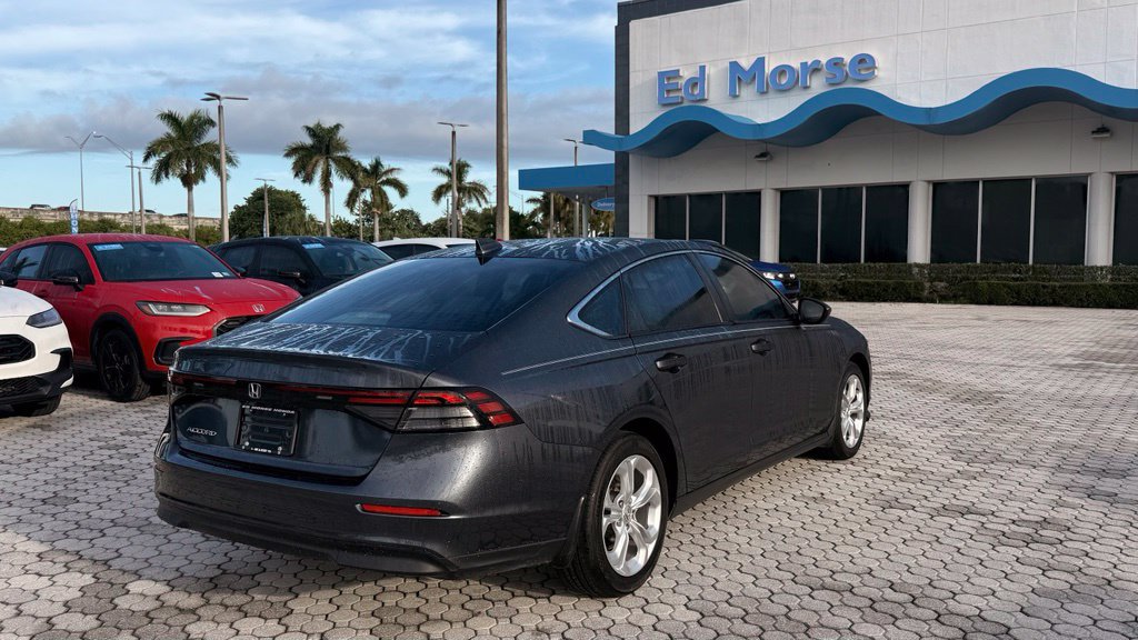Used 2023 Honda Accord LX image 12