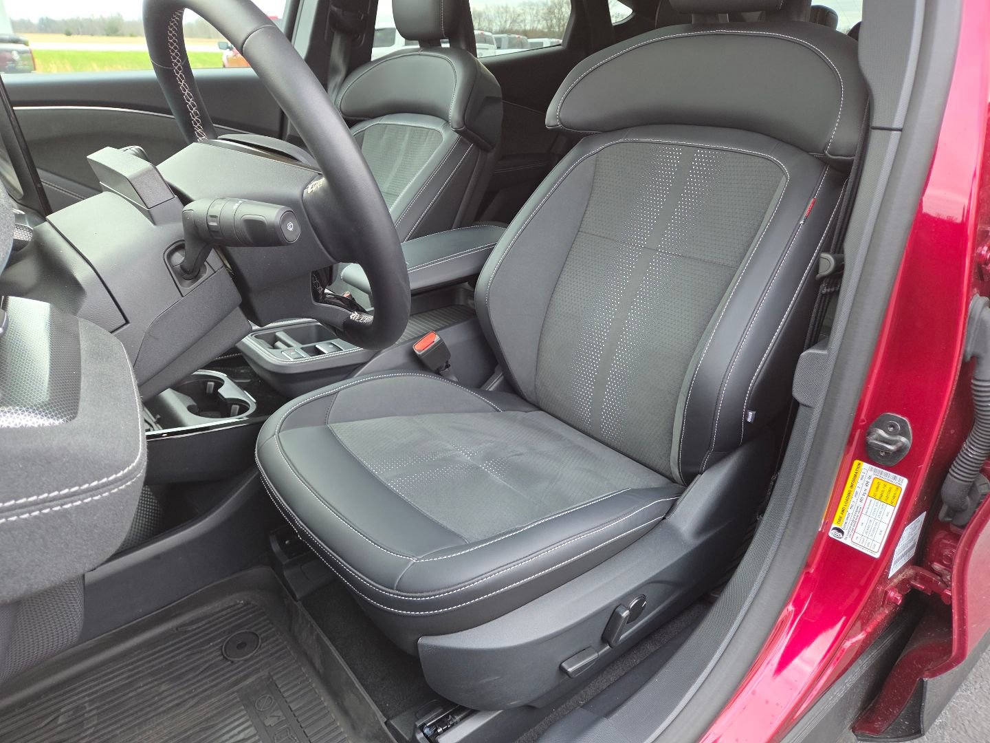 Used 2025 Ford Mustang Mach-E GT image 19