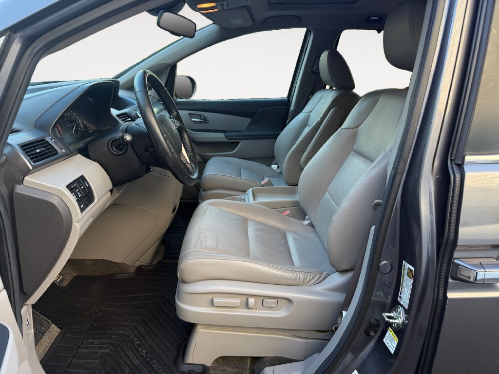 Used 2014 Honda Odyssey EX-L image 11