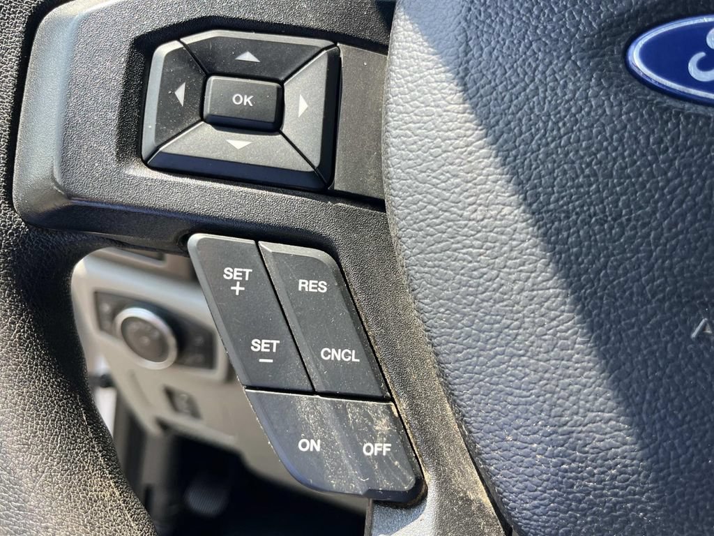 Used 2021 Ford F250 XLT w/ XLT Premium Package AWD/4WD image 27