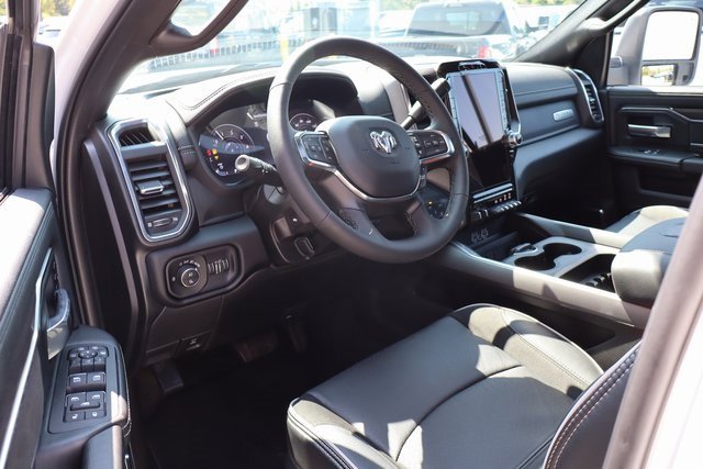 Used 2025 RAM 2500 Laramie image 15