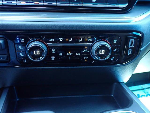 Used 2025 Chevrolet Silverado 1500 High Country AWD/4WD image 20
