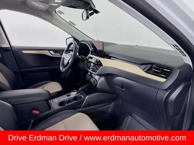 Used 2022 Ford Escape Titanium w/ Titanium Elite Package image 26