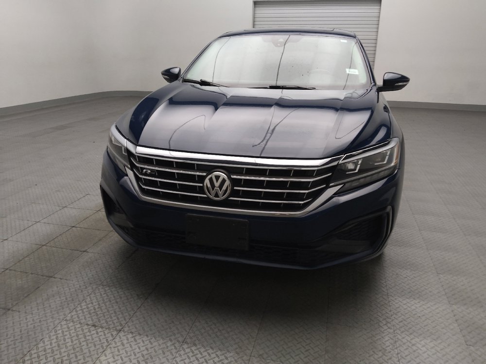Used 2020 Volkswagen Passat 2.0T R-Line FWD image 15