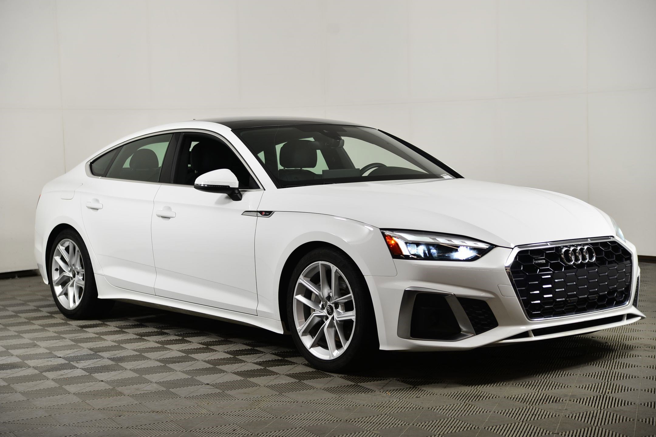 Certified 2023 Audi A5 2.0T Premium w/ Convenience Package image 7