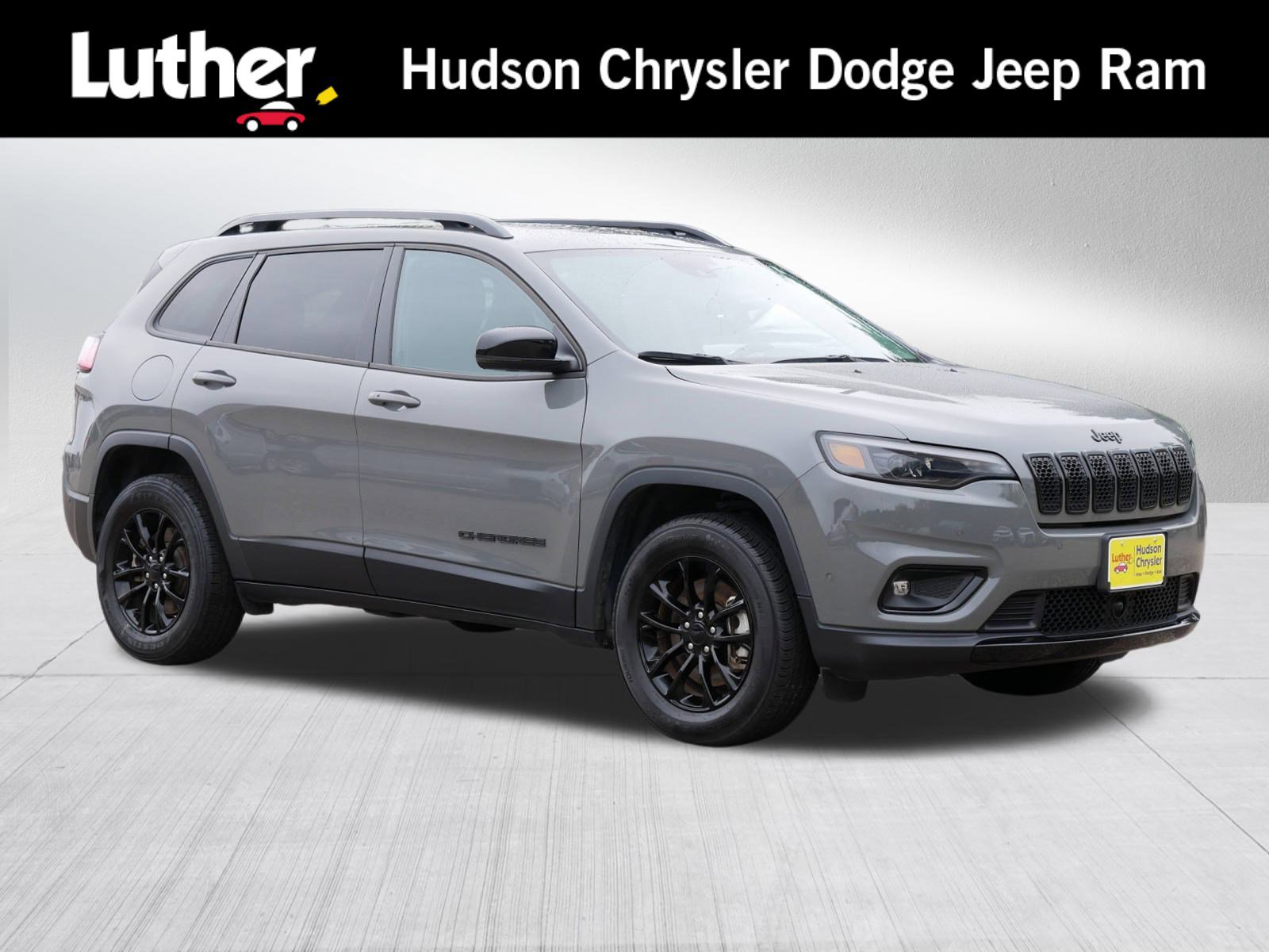 Used 2023 Jeep Cherokee Altitude Lux