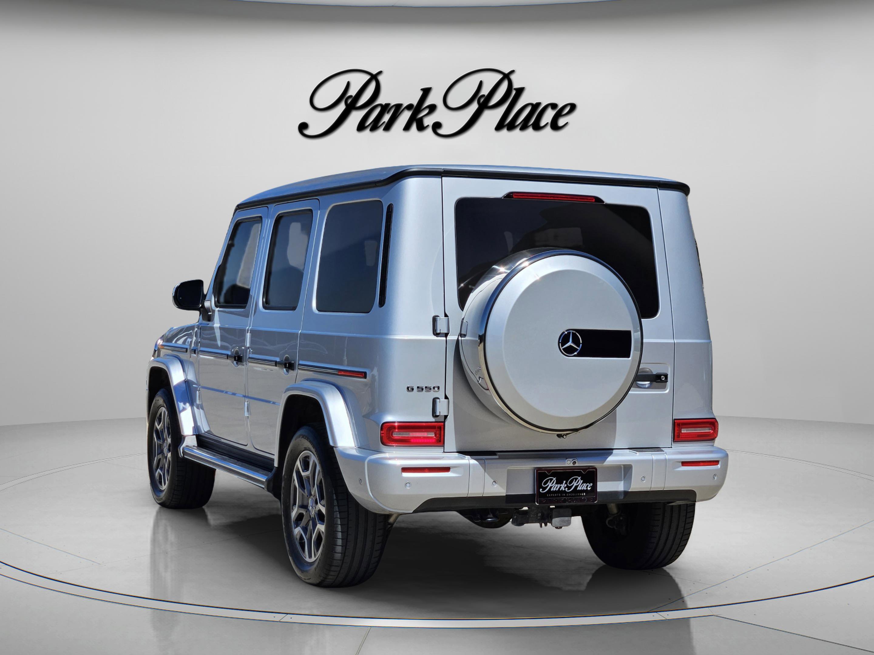 Certified 2025 Mercedes-Benz G 550 w/ Manufactur Interior Package image 4