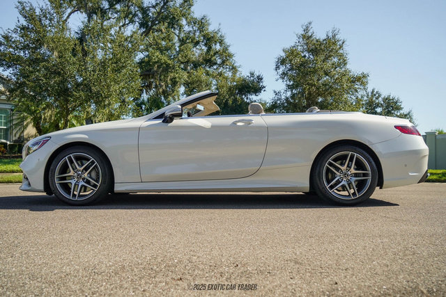 Used 2019 Mercedes-Benz S 560 Cabriolet image 3