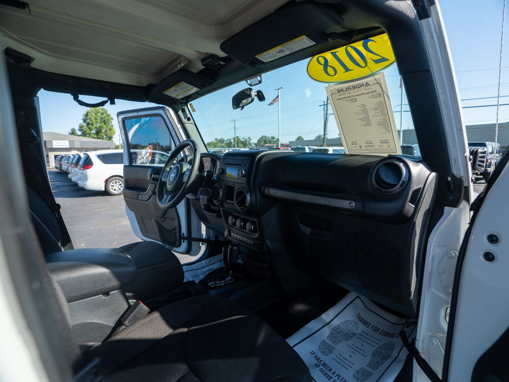 Used 2018 Jeep Wrangler Unlimited Sport w/ LED Lighting Group AWD/4WD image 26