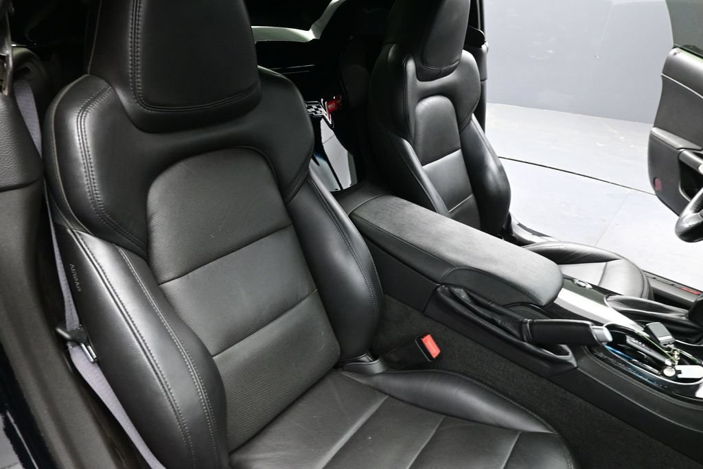 Used 2013 Chevrolet Corvette Grand Sport w/ 3LT Preferred Equipment Group RWD image 19