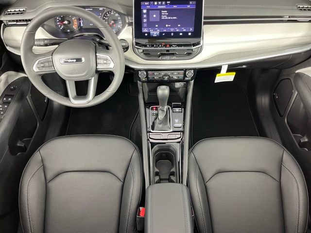 New 2025 Jeep Compass Limited w/ Sun & Sound Group AWD/4WD image 9