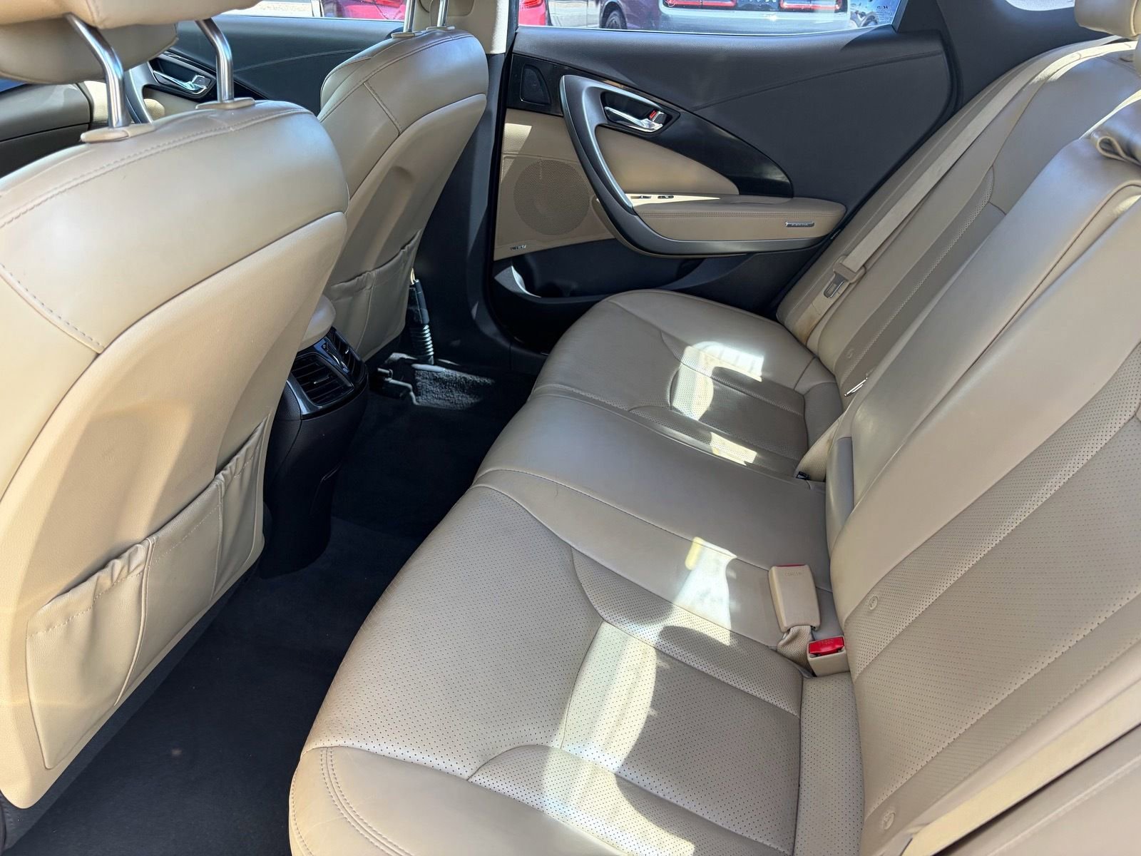 Used 2016 Hyundai Azera FWD image 26