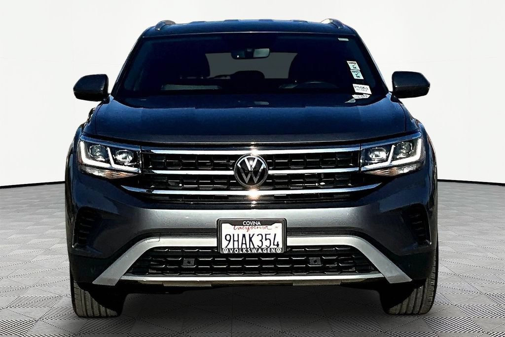 Used 2023 Volkswagen Atlas Cross Sport SE FWD image 2