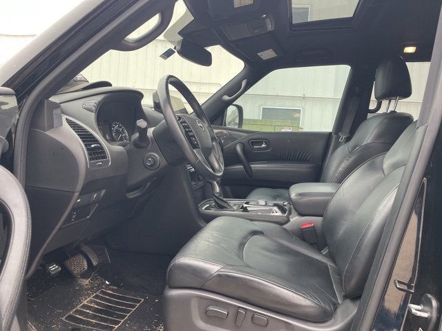 Used 2022 Nissan Armada SL w/ Midnight Edition Package image 2