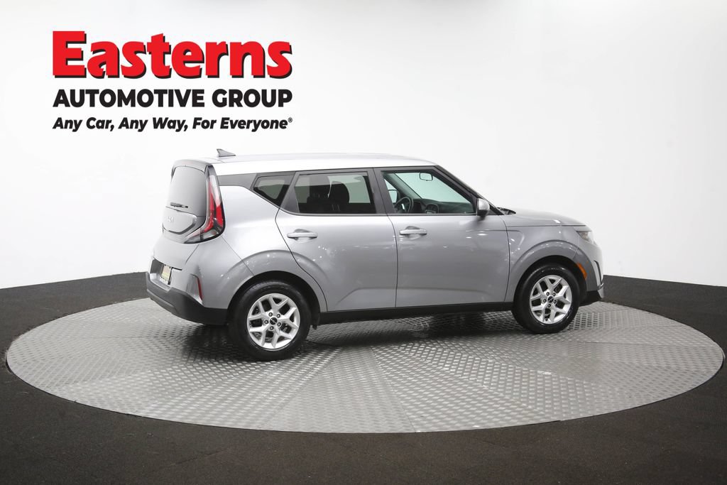 Used 2023 Kia Soul LX w/ Option Group 015 FWD image 43