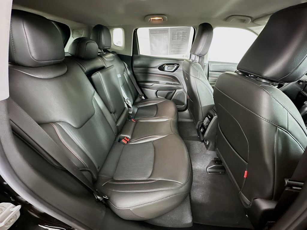 Certified 2022 Jeep Compass Trailhawk image 35