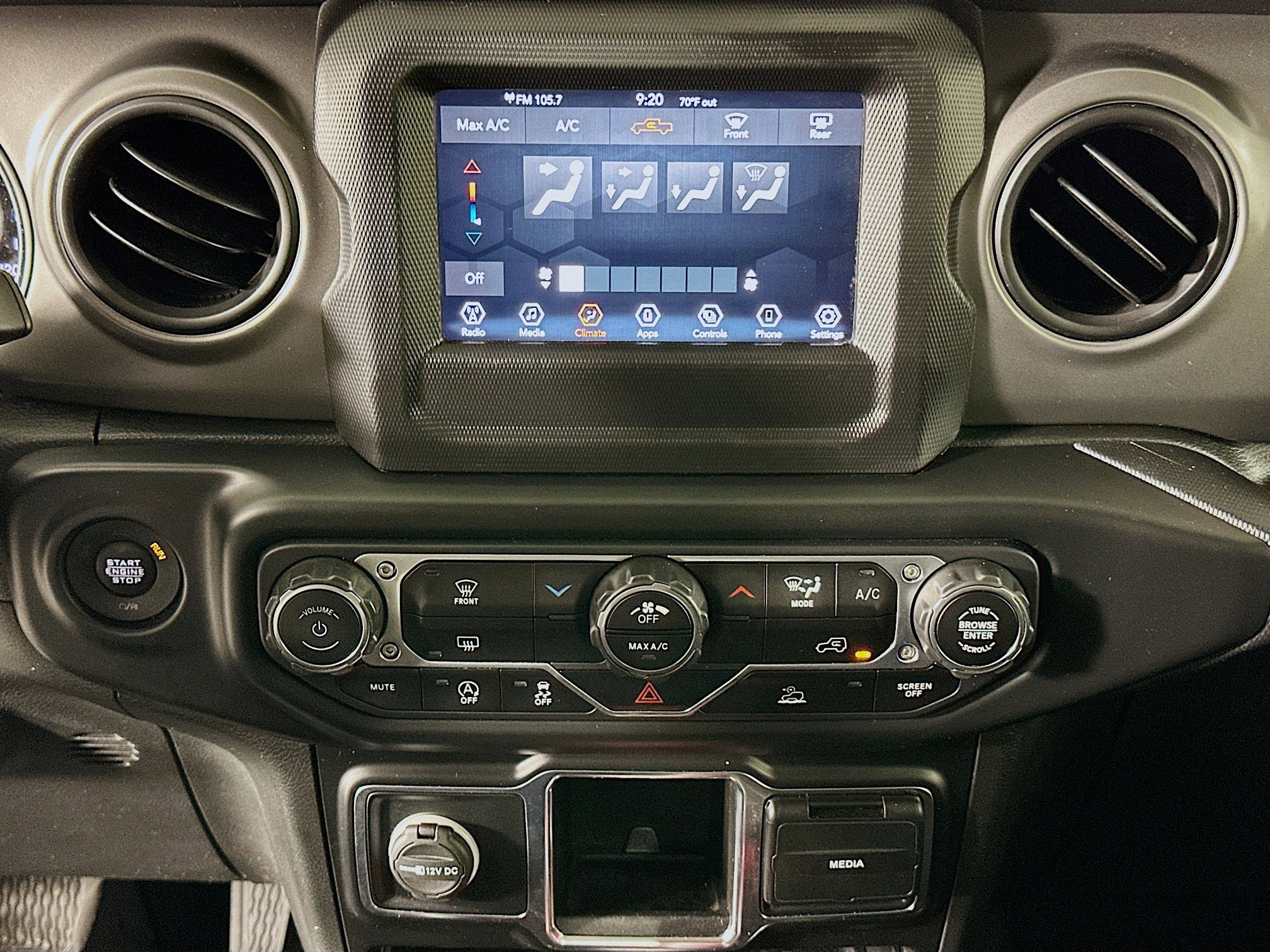 Used 2022 Jeep Gladiator Sport image 22