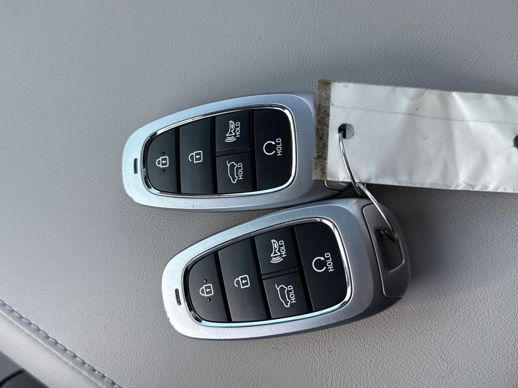 Used 2024 Hyundai Palisade Limited image 29