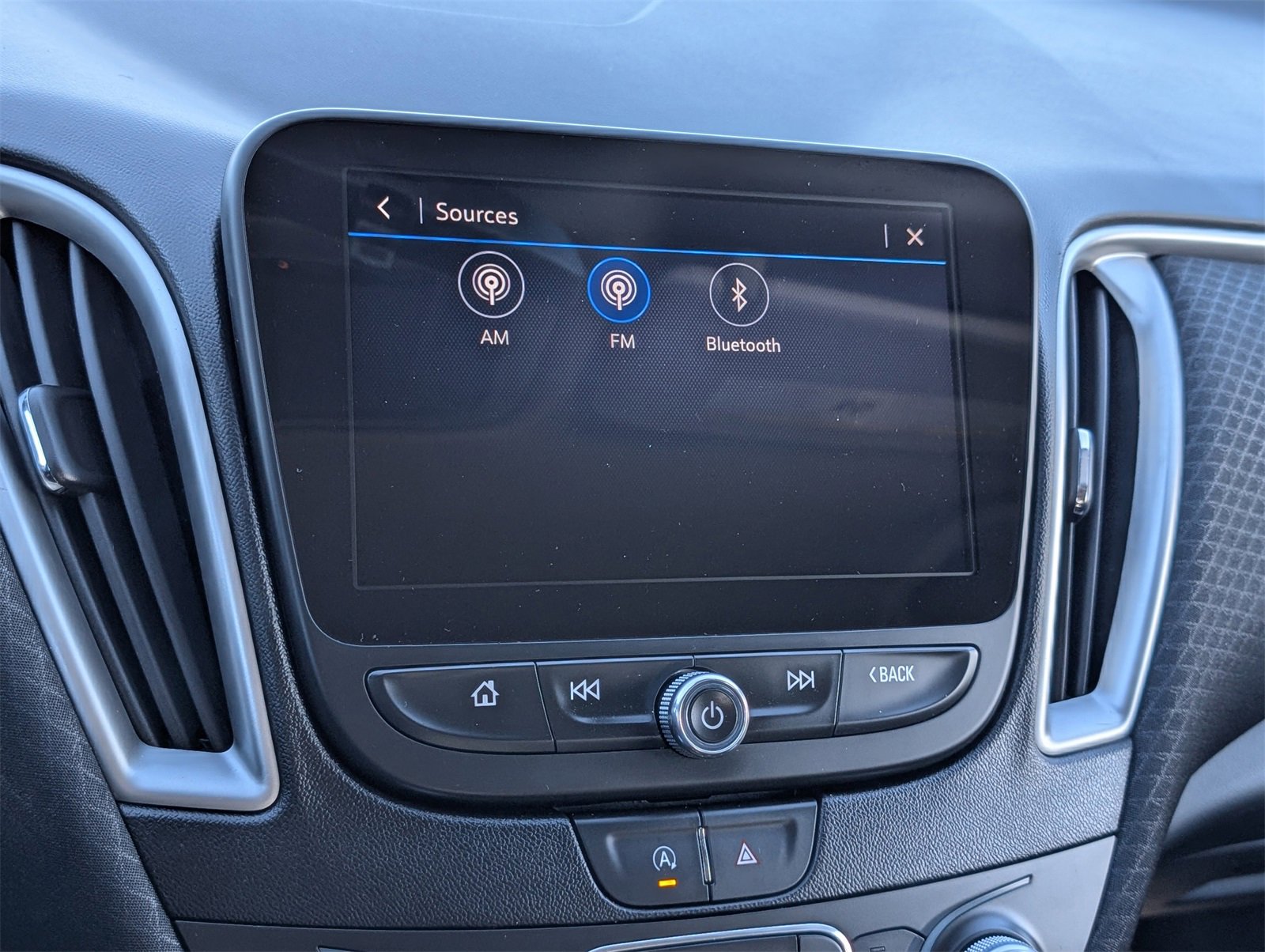 Used 2022 Chevrolet Malibu LS w/ Driver Confidence Package II image 18